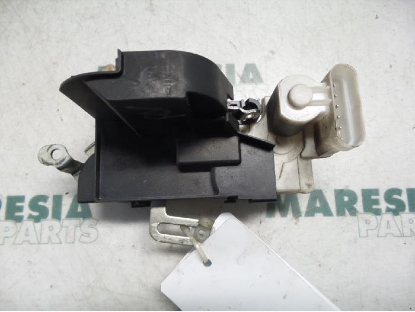 Fiat - Punto - Front door lock mechanism 4-door, right