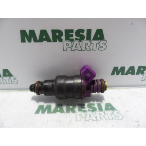 Renault - Twingo - Injector (petrol injection)