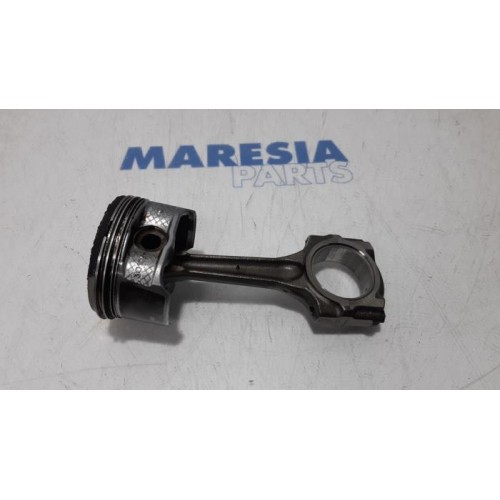 Peugeot - 307 - Connecting rod