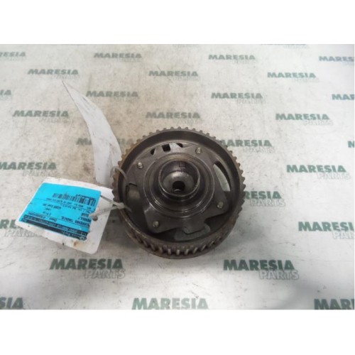Renault - Laguna - Camshaft sprocket