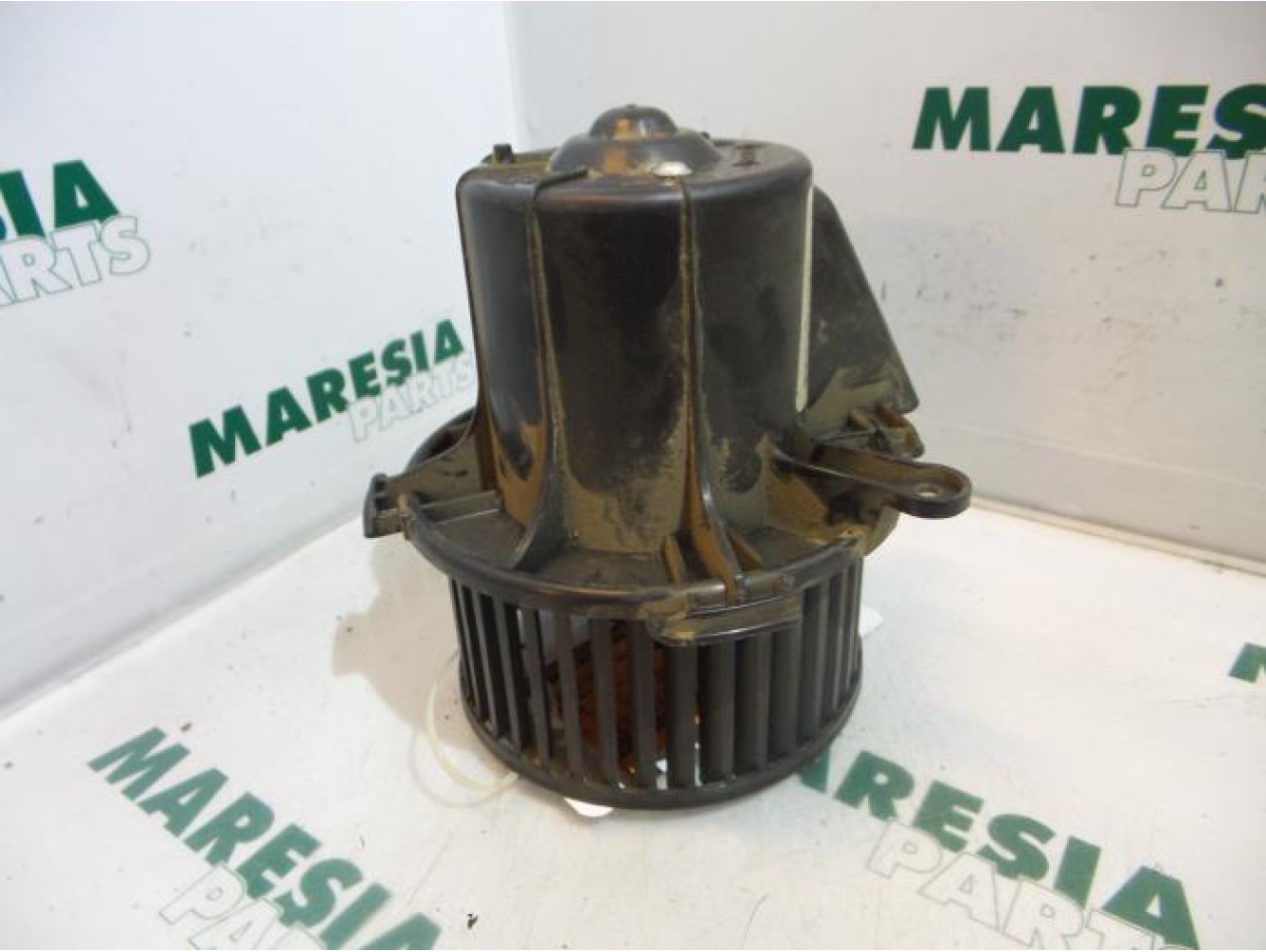 Peugeot - 307 - Heating and ventilation fan motor
