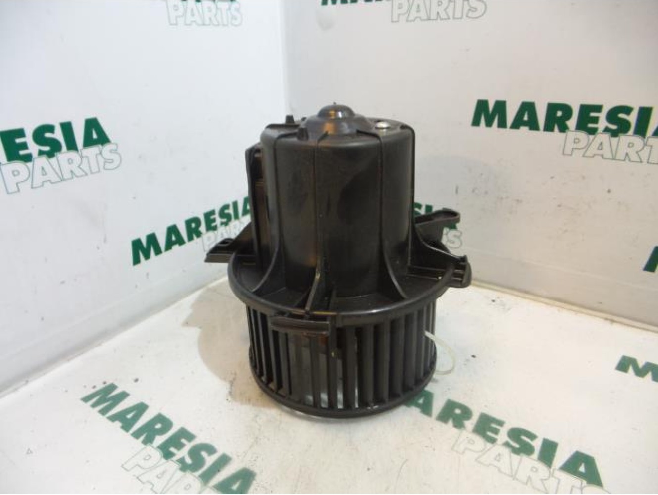 Peugeot - 307 - Heating and ventilation fan motor