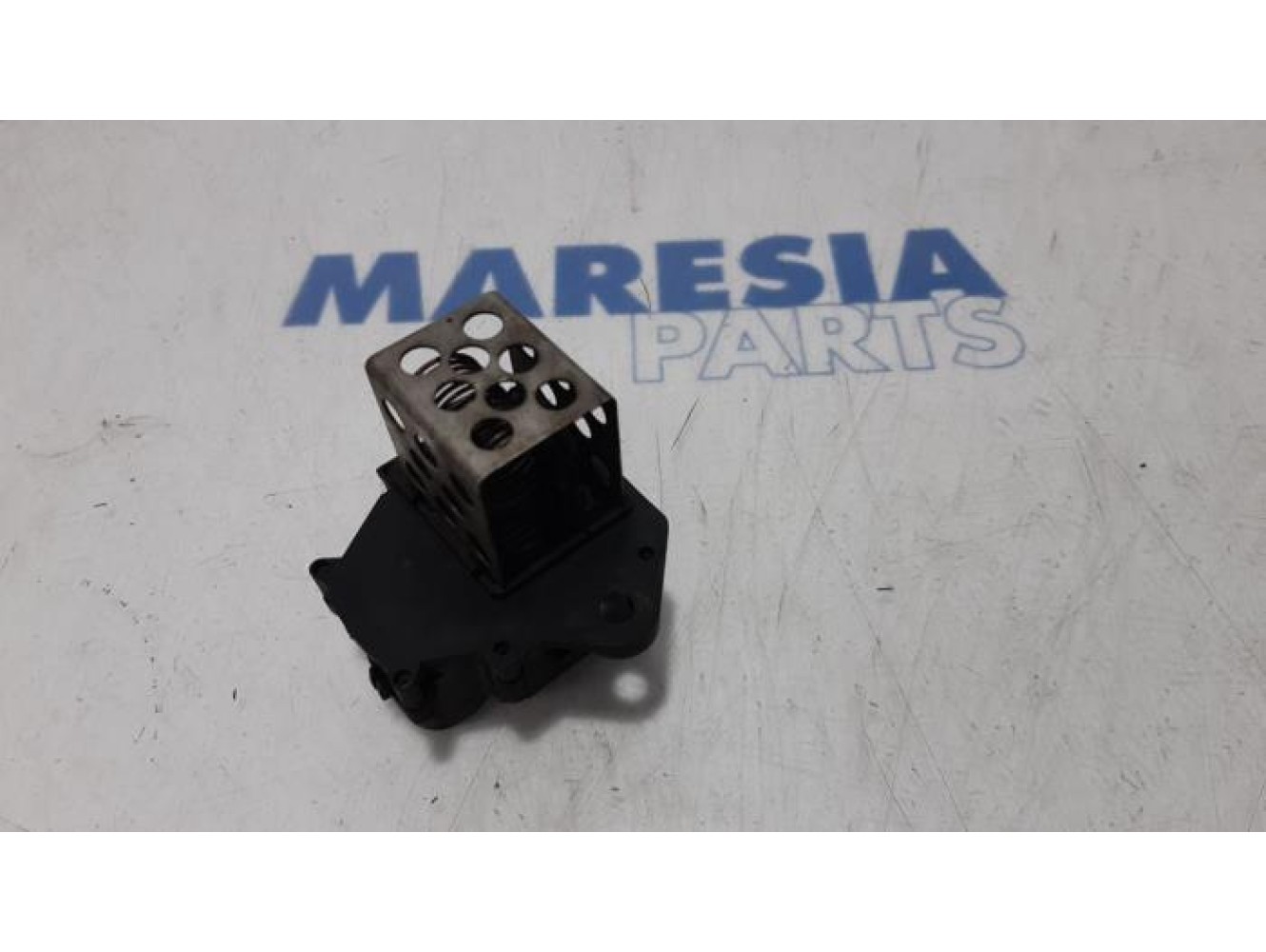 Peugeot - 307 - Cooling fan resistor