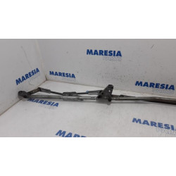 Peugeot - 307 - Wiper mechanism