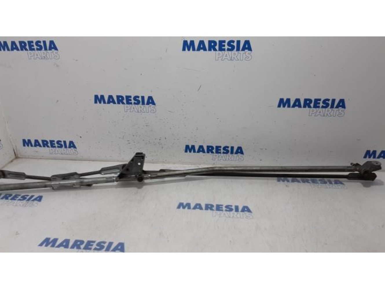 Peugeot - 307 - Wiper mechanism
