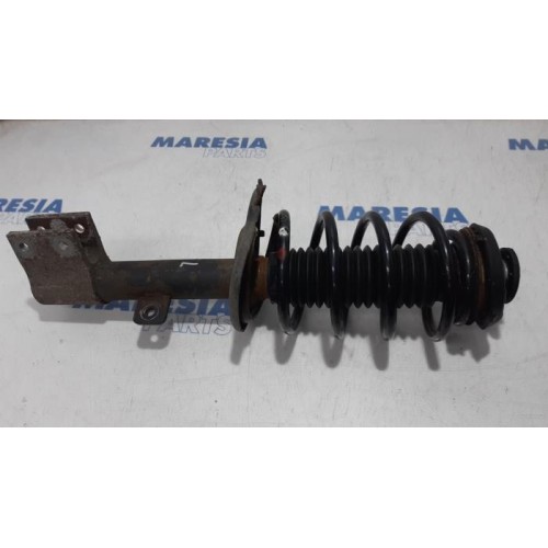 Peugeot - 3008 - Front shock absorber rod, left
