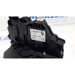 Fiat - Punto - Front door lock mechanism 4-door, right