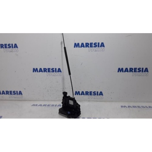 Fiat - Punto - Front door lock mechanism 4-door, right