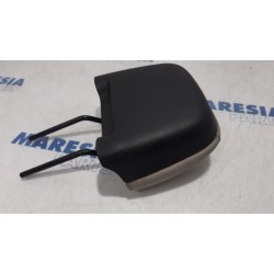 Peugeot - 307 - Headrest