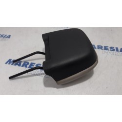 Peugeot - 307 - Headrest