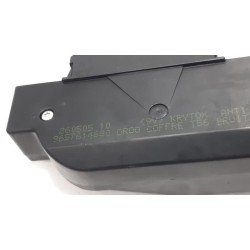 Peugeot - 307 - Tailgate lock mechanism
