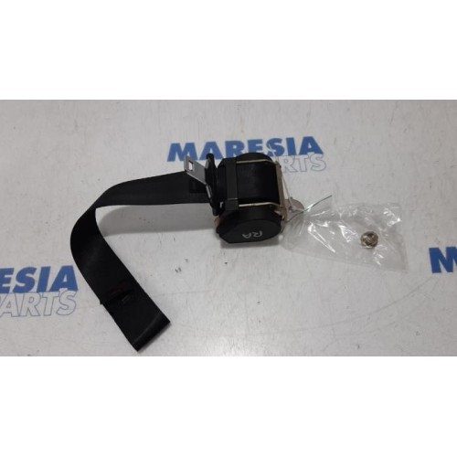 Peugeot - 307 - Rear seatbelt, right