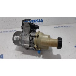 Dacia - Logan - Power steering pump
