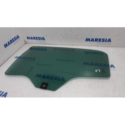 Fiat - Punto - Rear door window 4-door, left