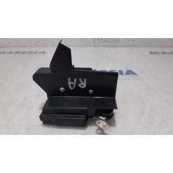 Dacia - Logan - Rear door mechanism 4-door, right