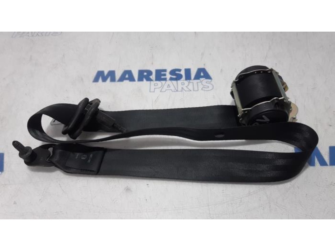 Dacia - Logan - Front seatbelt, right
