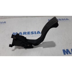Dacia - Logan - Gaspedaalpositie Sensor