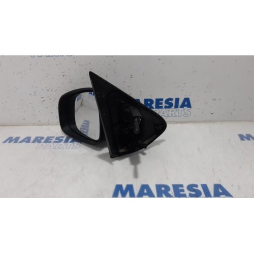Dacia - Logan - Wing mirror, left