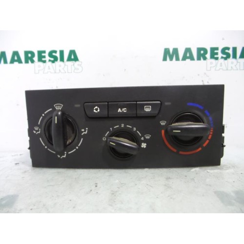Peugeot - 207 - Heater control panel