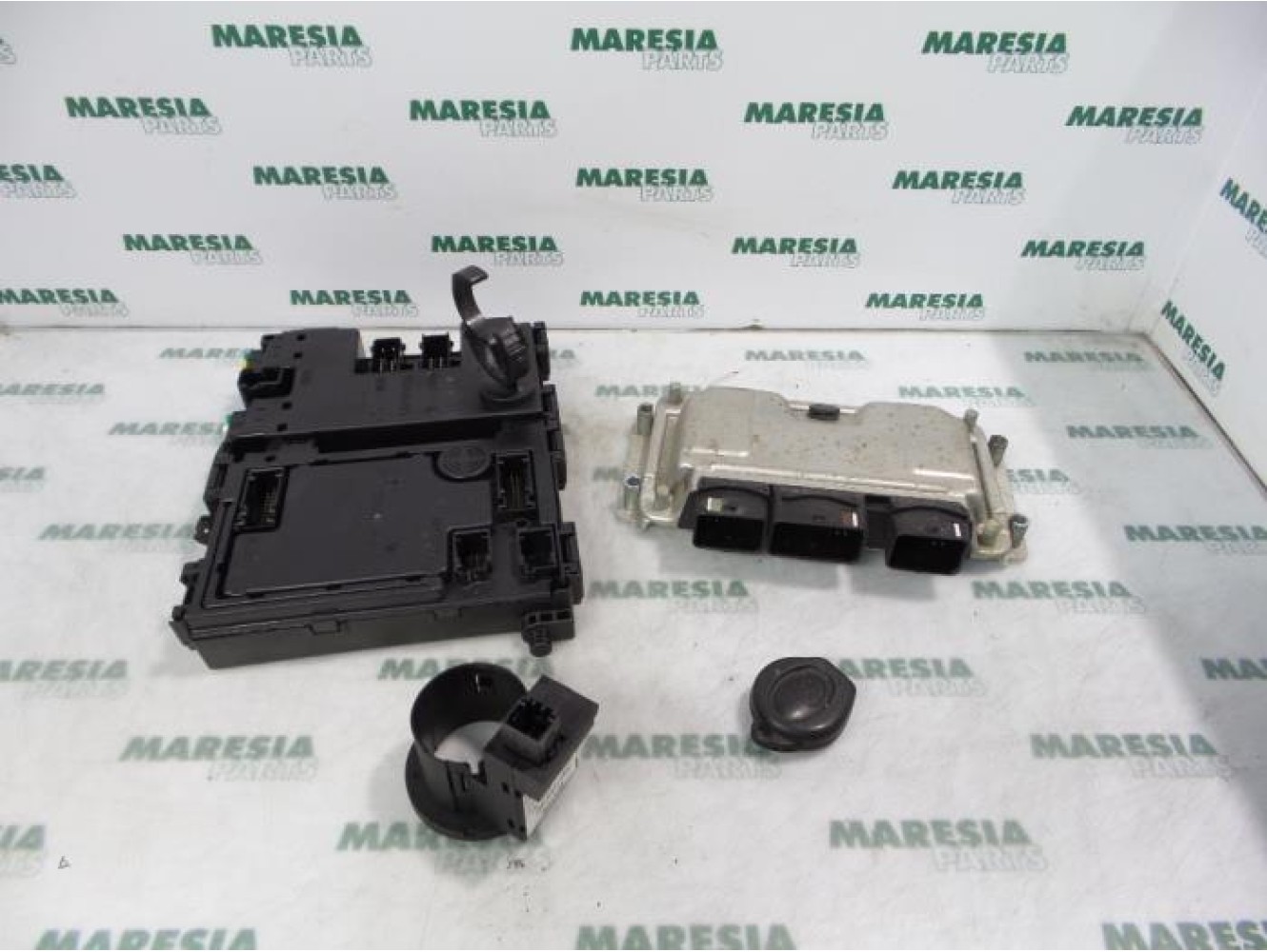 Peugeot - 206 - Engine management computer