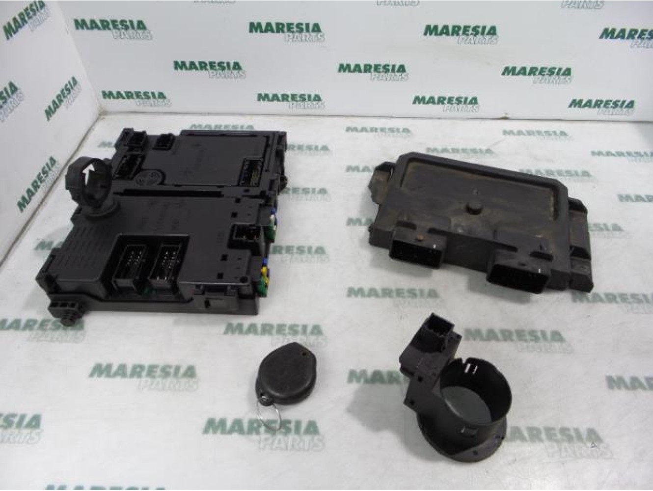 Peugeot - 206 - Engine management computer