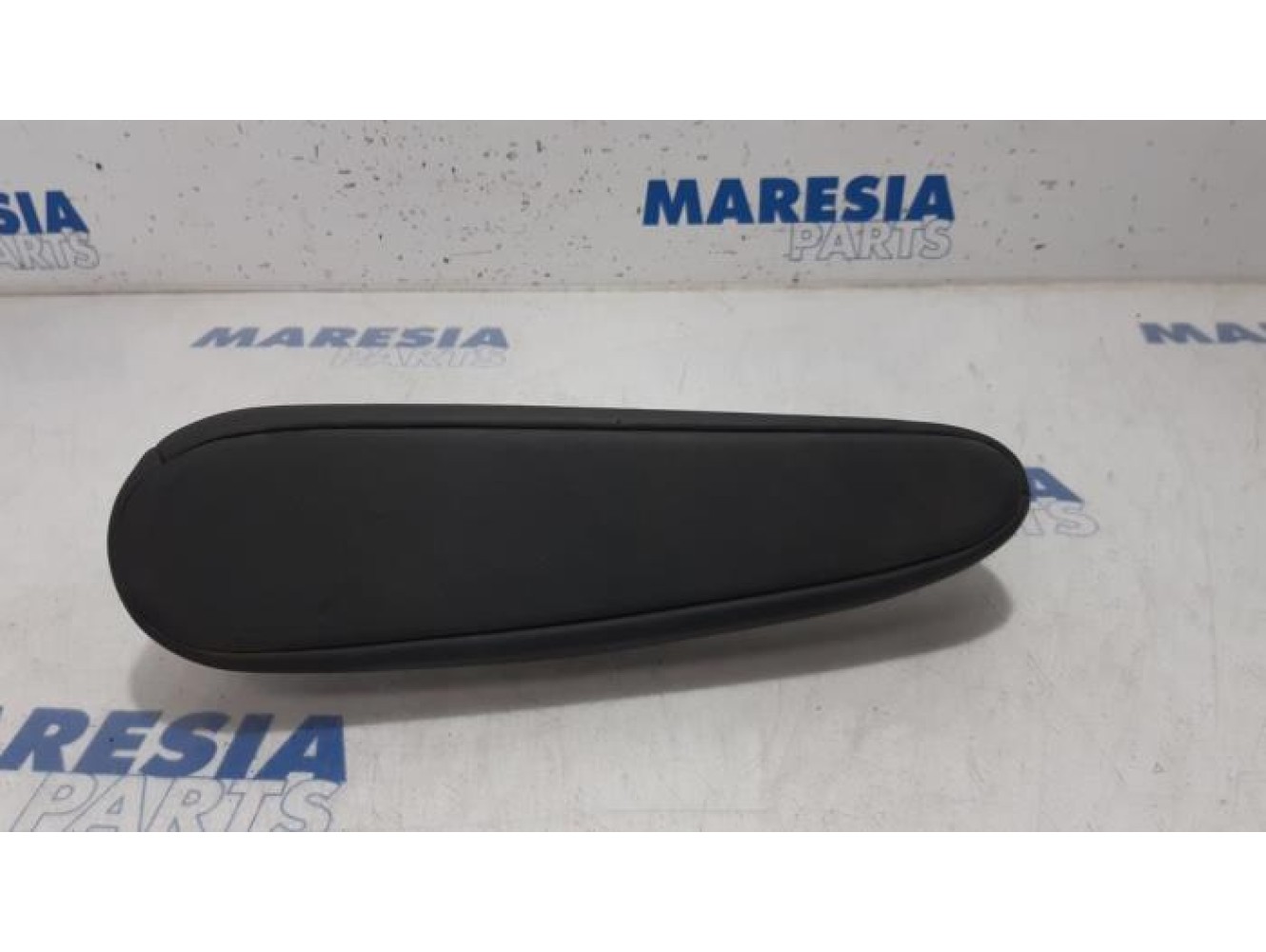 Renault - Espace - Armrest