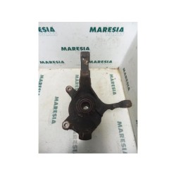 Renault - Trafic - Knuckle, front right