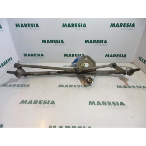 Renault - Trafic - Wiper mechanism
