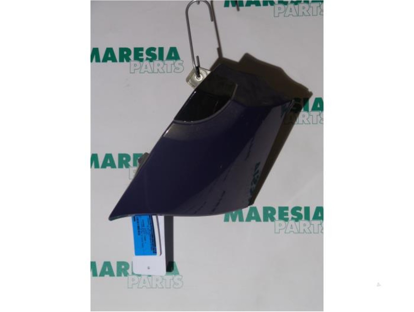 Renault - Megane Scenic - Rear bumper component, right