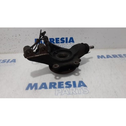 Peugeot - RCZ - Knuckle, front right