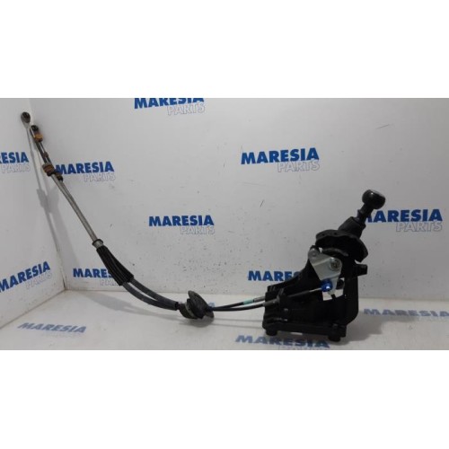 Peugeot - RCZ - Gear stick