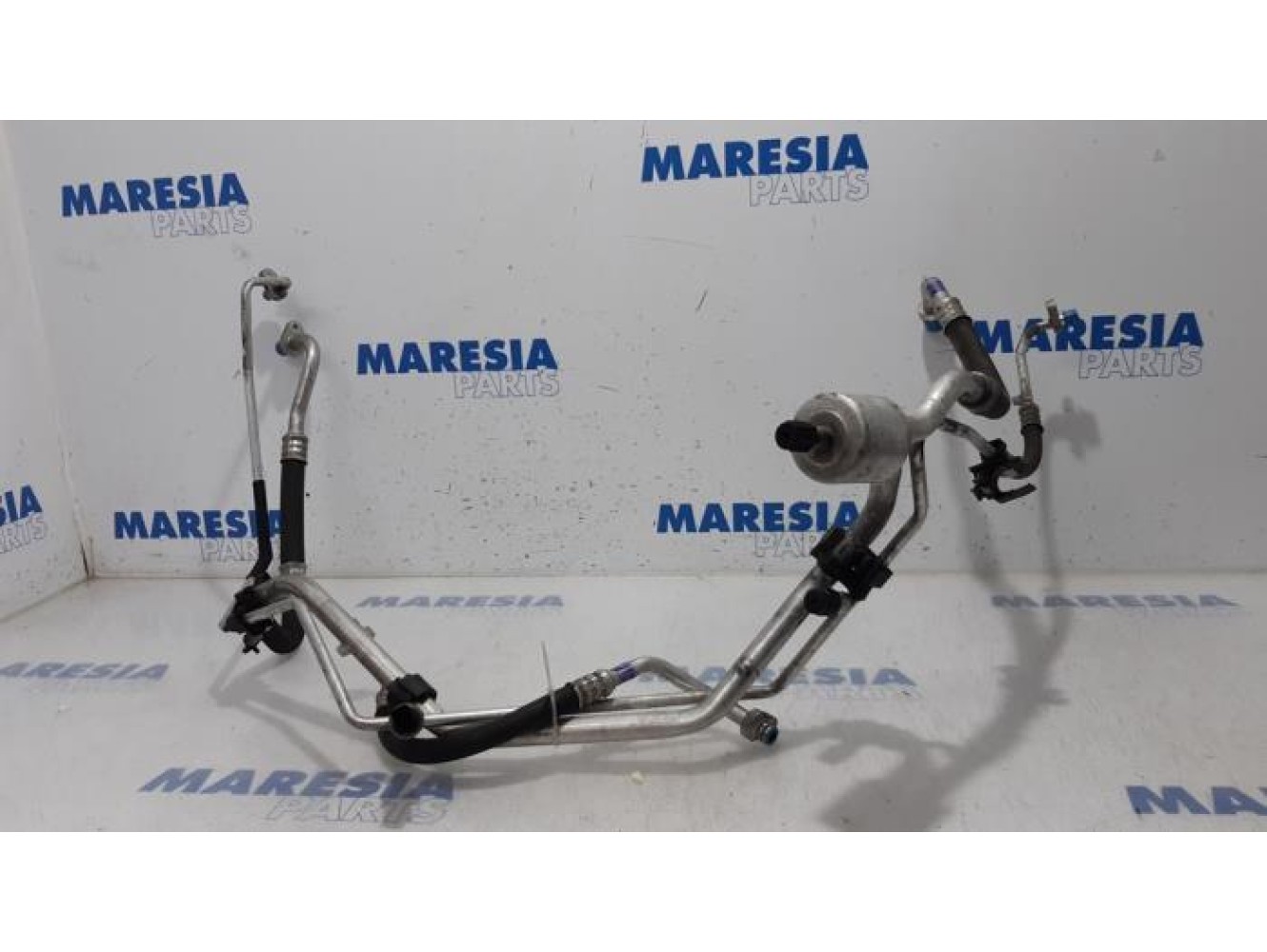 Peugeot - RCZ - Air conditioning line