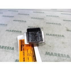 Peugeot - Partner - Glow plug relay