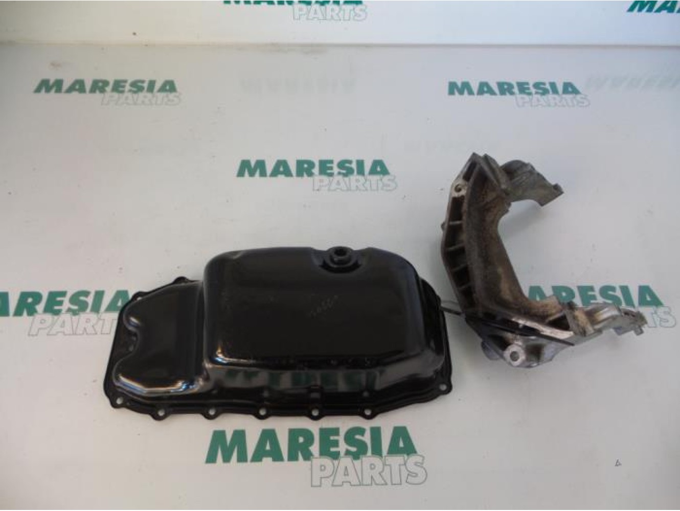 Alfa Romeo - Mito - Sump