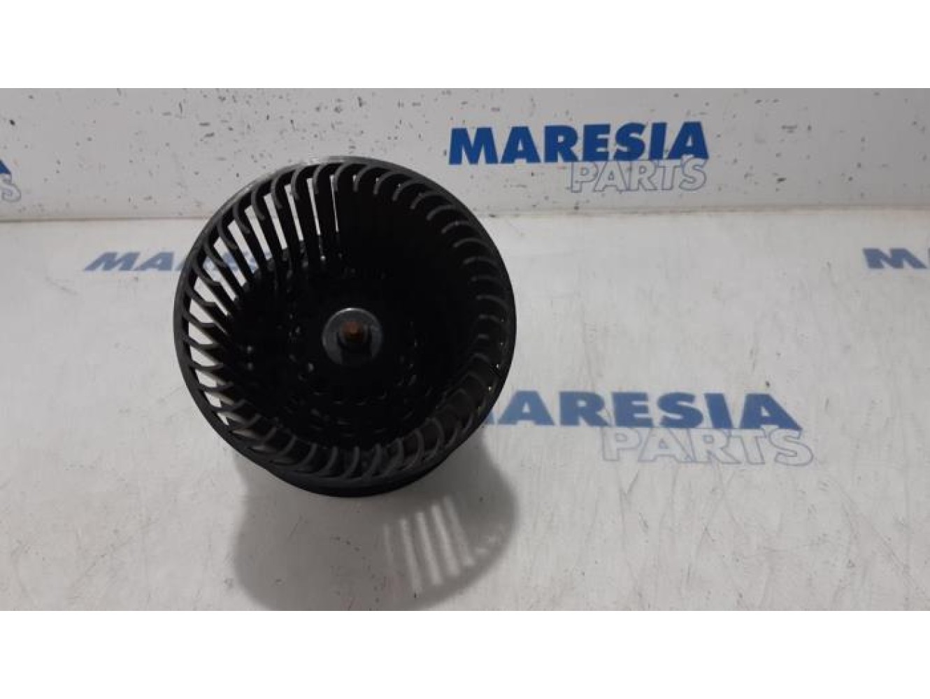 Peugeot - RCZ - Heating and ventilation fan motor