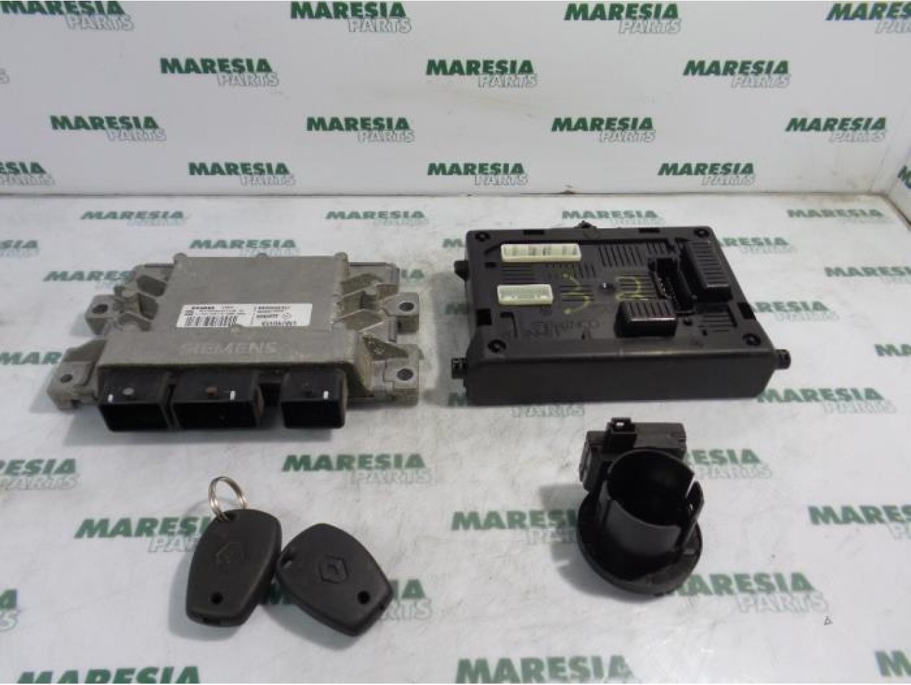 Renault - Clio - Engine management computer