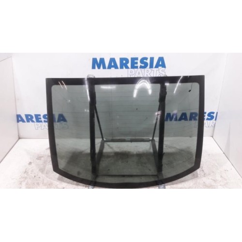Peugeot - RCZ - Rear window