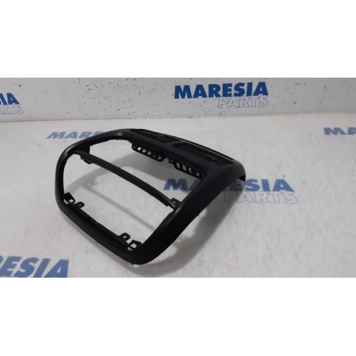 Opel - Combo - Dashboard vent