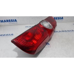 Opel - Combo - Achterlicht links