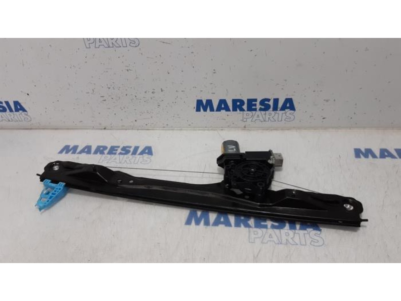 Opel - Combo - Window mechanism 2-door, front left