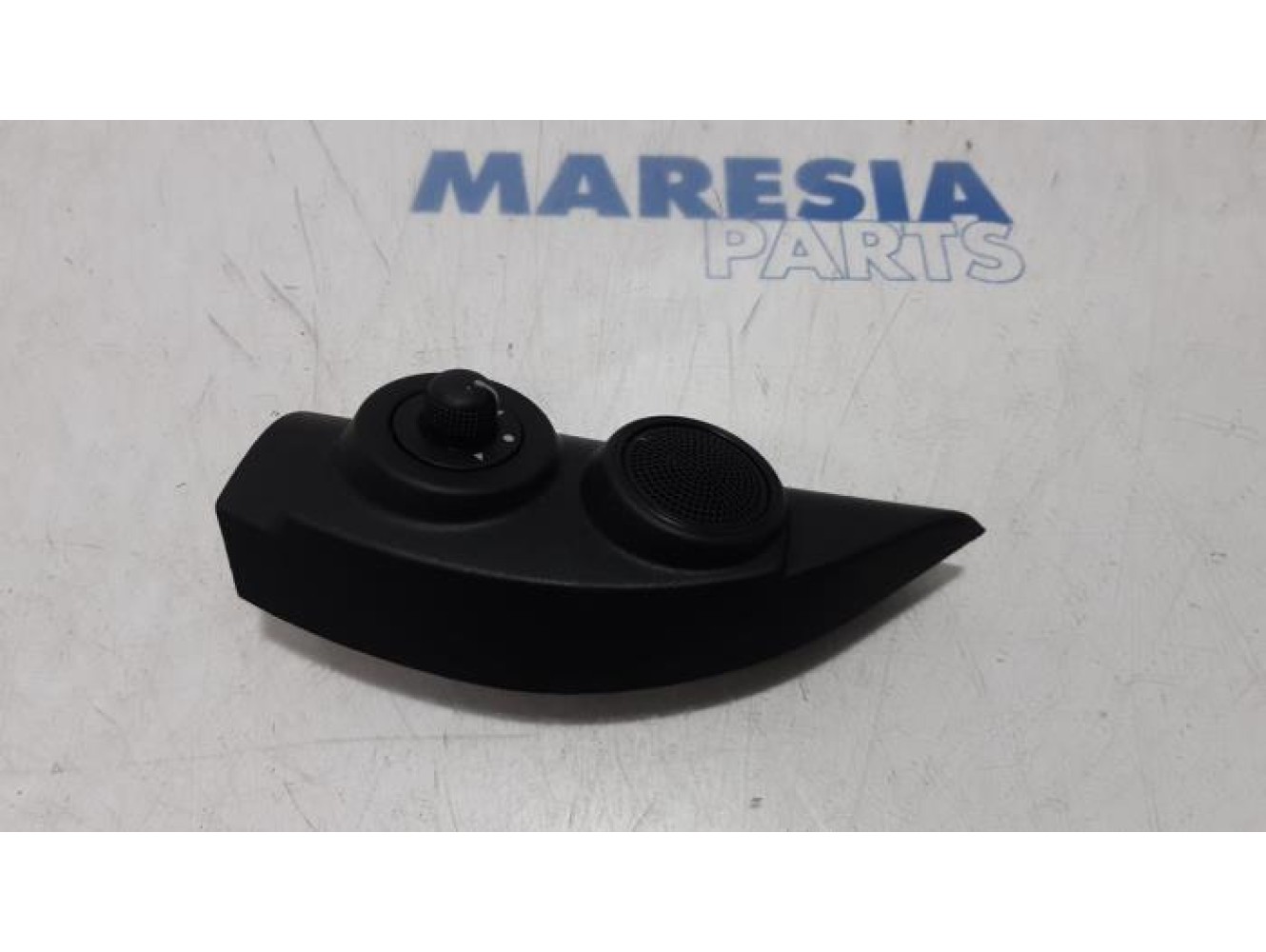 Opel - Combo - Mirror switch