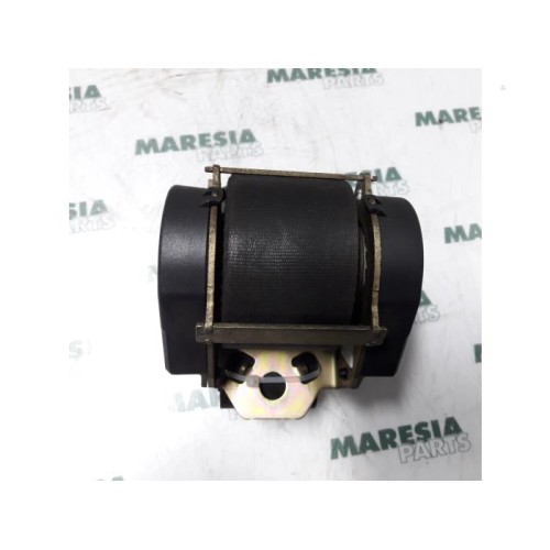 Peugeot - 406 - Front seatbelt, left