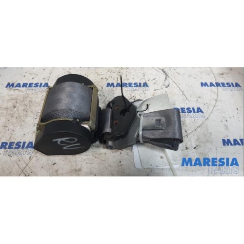 Peugeot - 406 - Front seatbelt, left