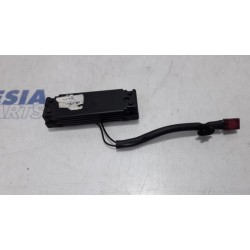 Peugeot - RCZ - GPS antenna