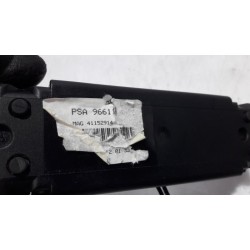 Peugeot - RCZ - GPS antenna