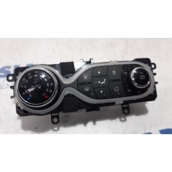 Renault - ZOE - Heater control panel