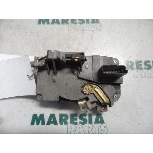 Citroen - C5 - Door lock mechanism 4-door, front left