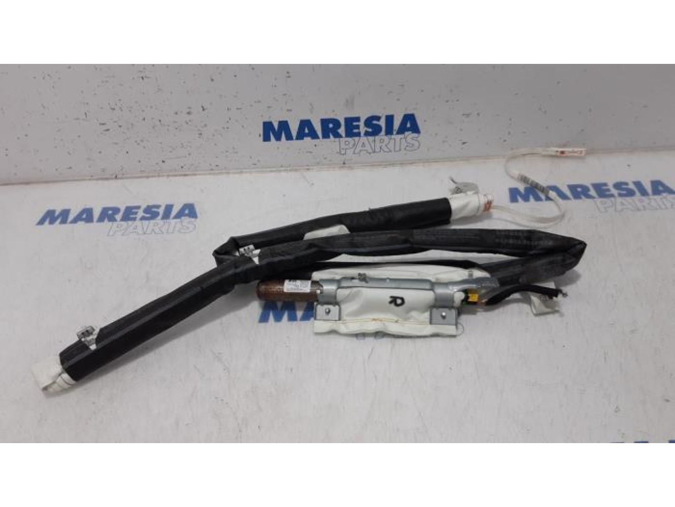 Peugeot - 508 - Airbag plafond droite