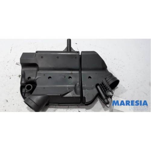 Opel - Combo - Air box