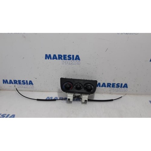 Opel - Combo - Heater control panel